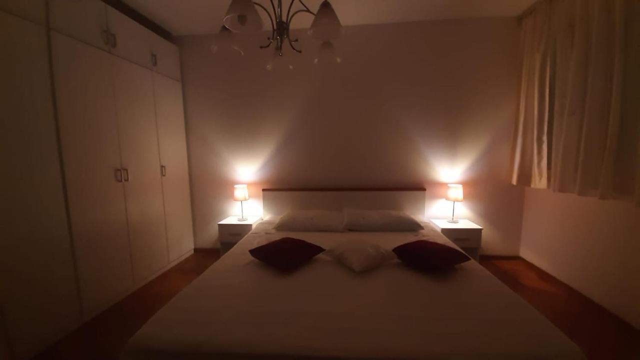 Apartman Iris Split Daire Dış mekan fotoğraf